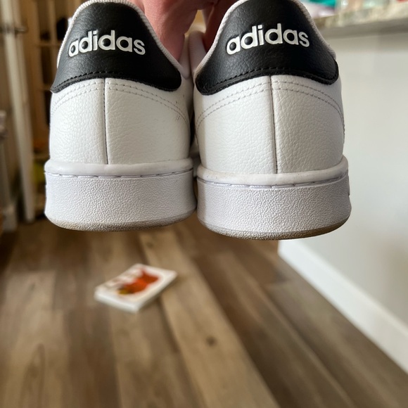 Adidas Grand Court - Classic Cloudfoam Men's Shoes - Picture 4 of 6